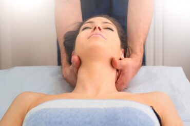 What yoni massage is and how to practice it